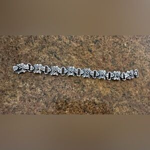 Victoria Cony Gorgeous Vintage Rare Mexican silver bracelet & matching earrings!